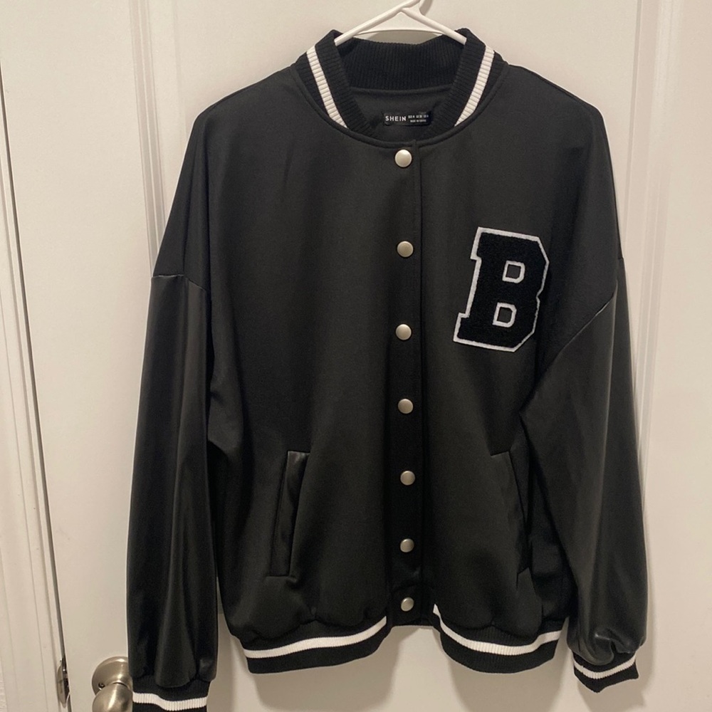 SHEIN Black Bomber Jacket Faux Leather Size M